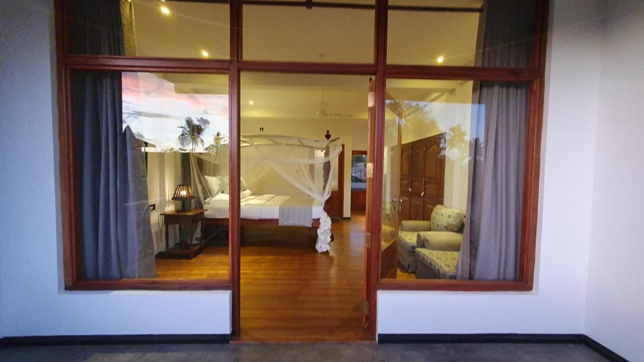 Hotel Margaret House à Mirissa Extérieur photo