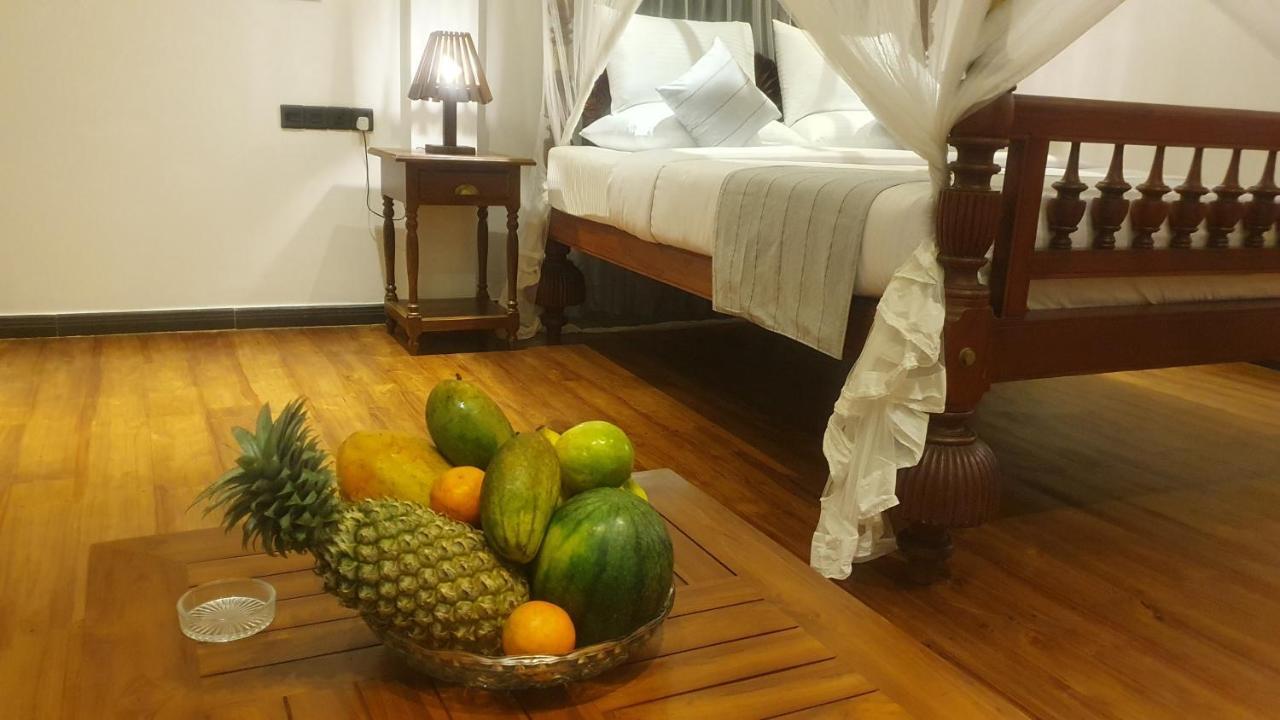 Hotel Margaret House à Mirissa Extérieur photo